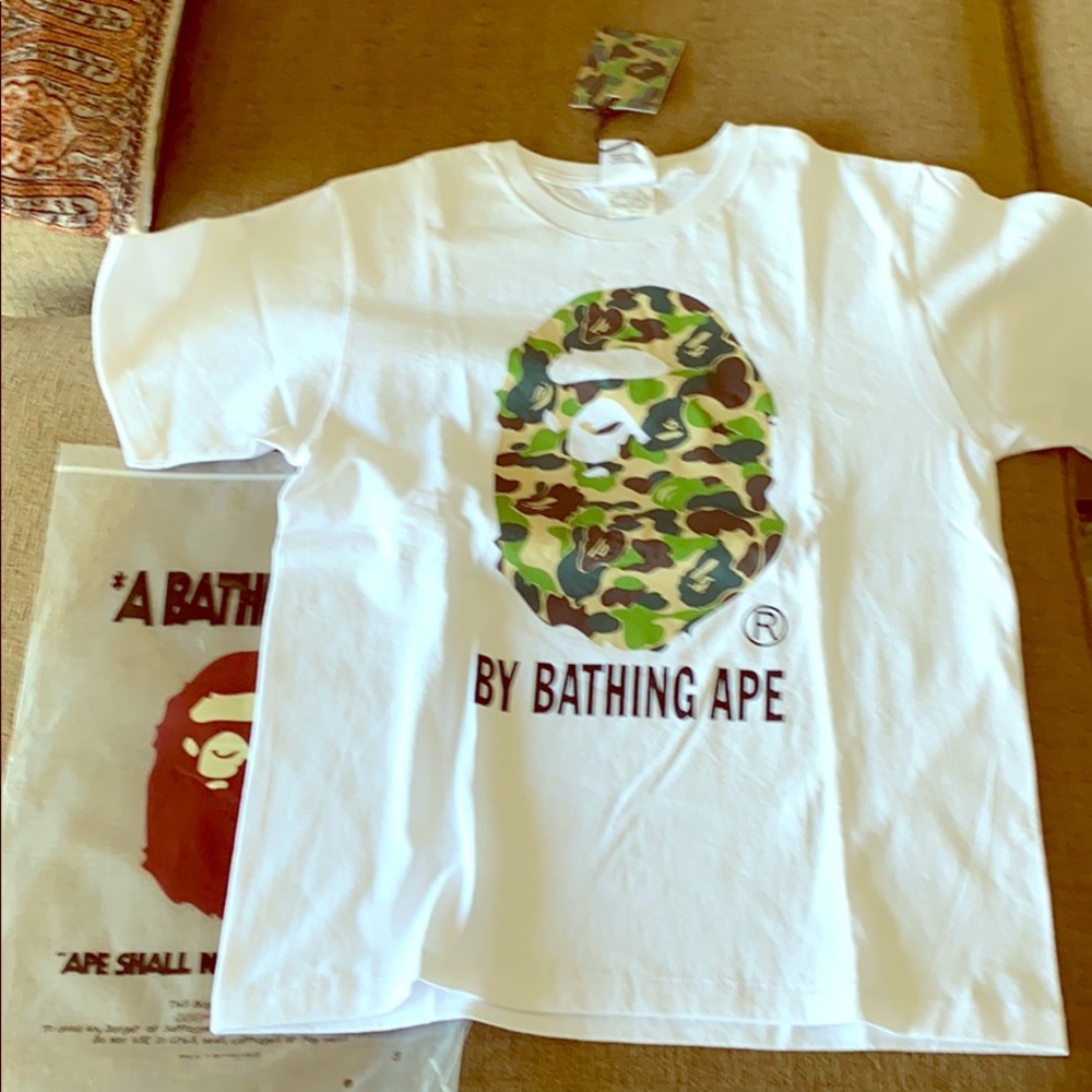 Bape Short sleeve Big ape head Camo size medium